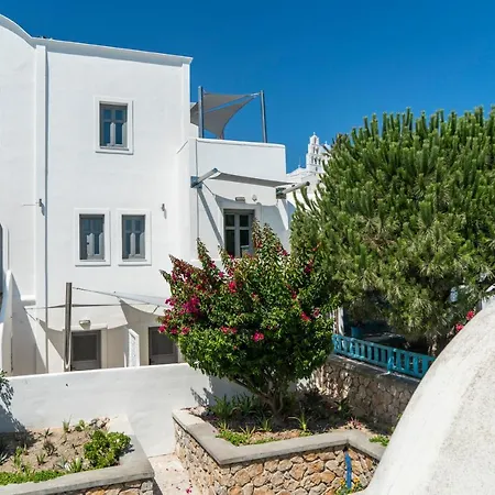 Apartment Ladas